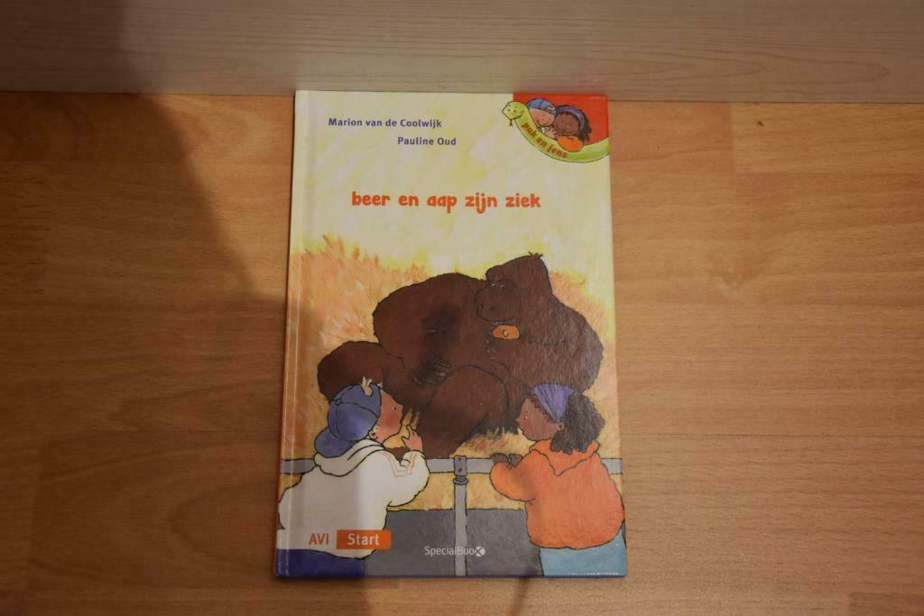 Nieuwstaat leesboekje, Ophalen of Verzenden, Zo goed als nieuw