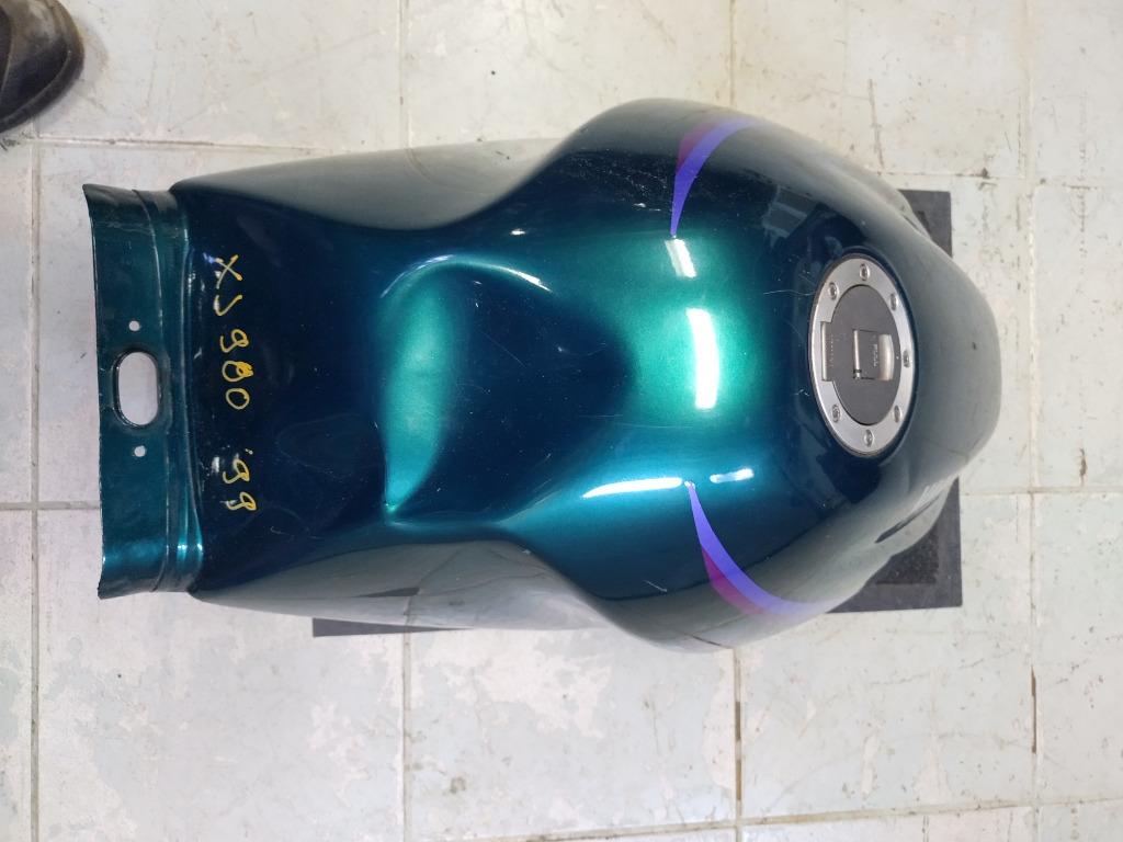 yamaha diversion 900 benzinetank, Enlèvement ou Envoi, Utilisé