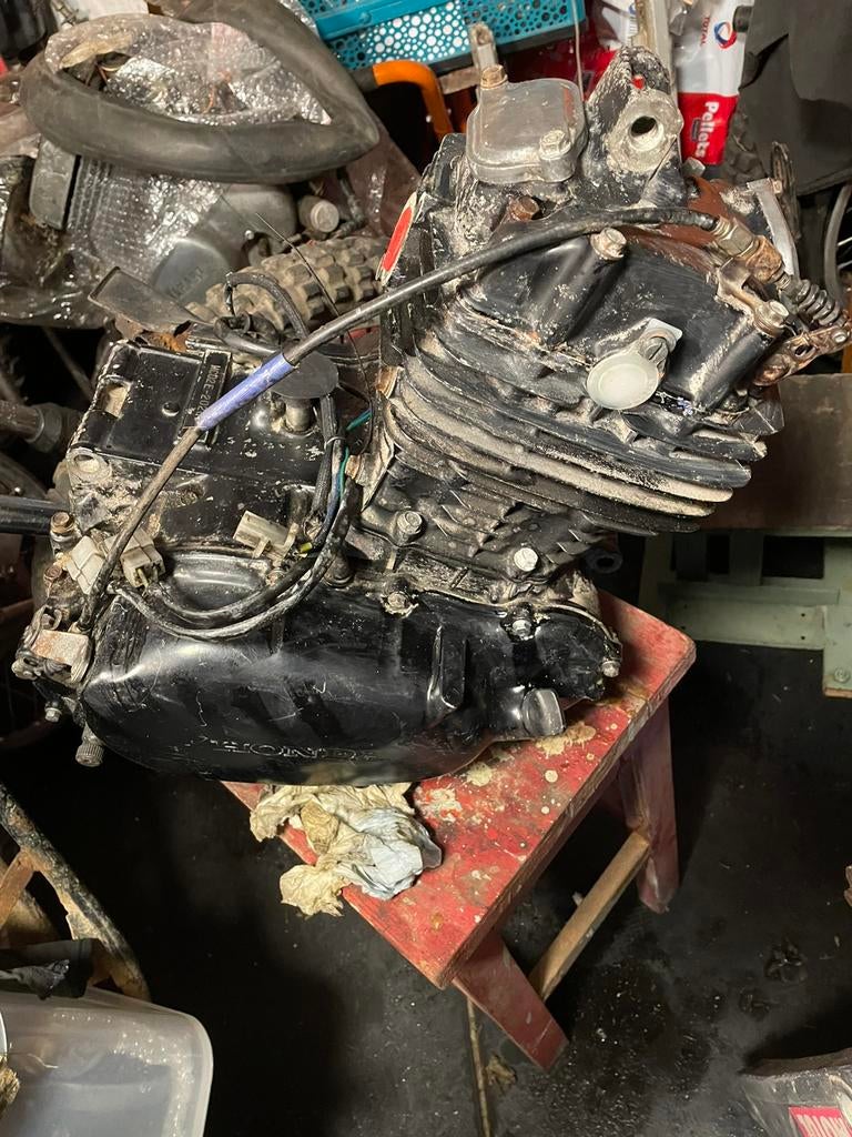 HONDA XR XLR XL XLS CB MOTEUR 250cc, Motos