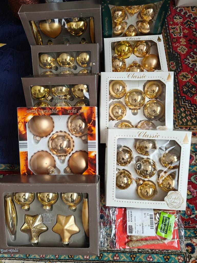 Gouden glazen kerstballen 9 dozen, Ophalen, Zo goed als nieuw
