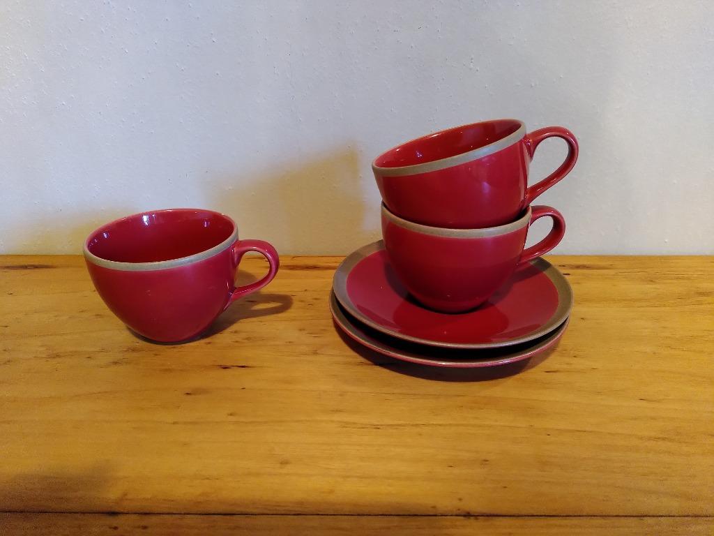 3 rode koffiekopjes CASA, Huis en Inrichting, Gebruikt, Ophalen of Verzenden, Overige stijlen, Kop(pen) en/of Schotel(s)