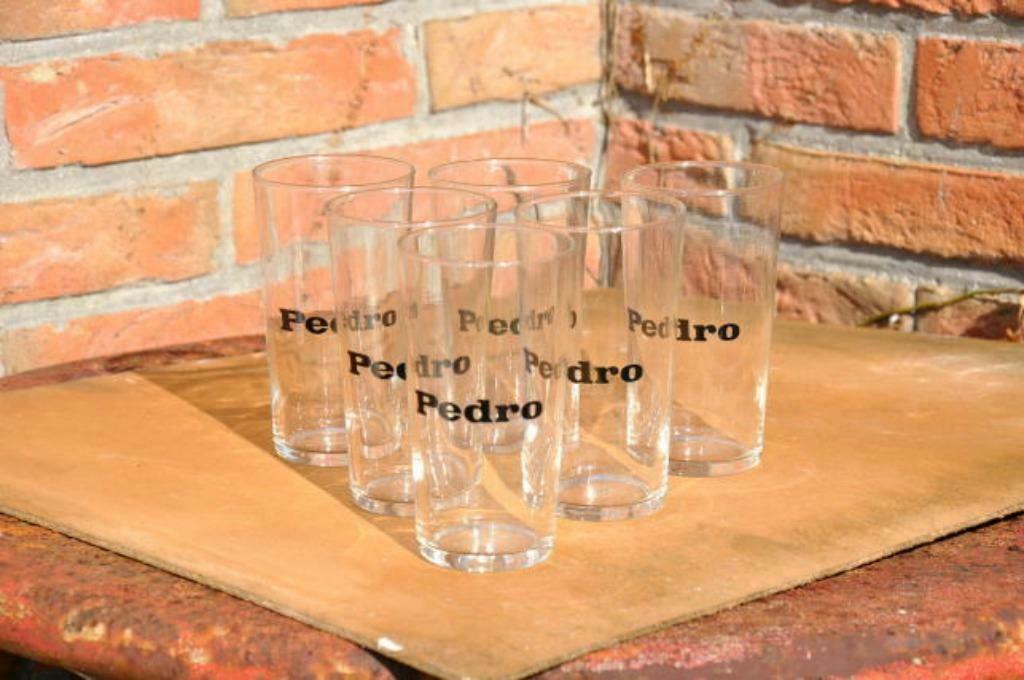 §6 verres inscription pedro, Enlèvement ou Envoi, Comme neuf, Verre à eau