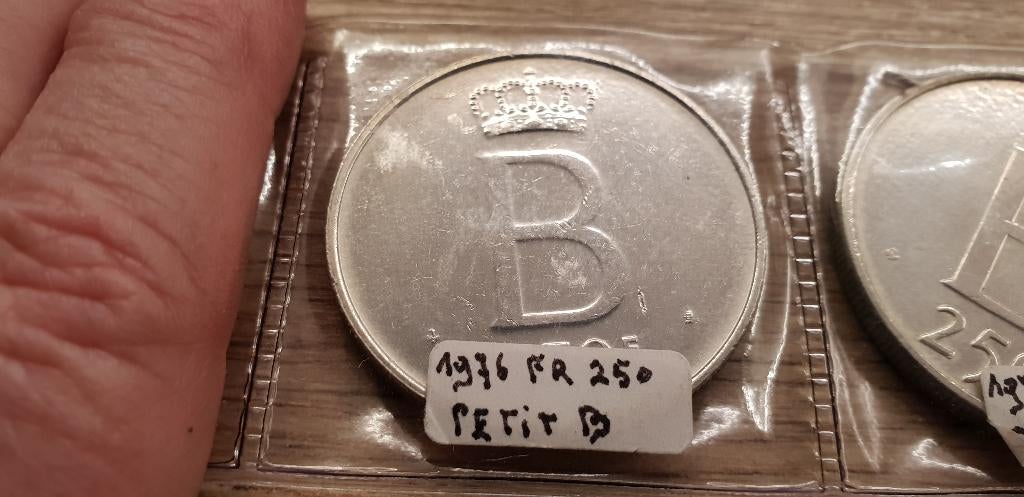 250 francs - Baudouin Ier - 1976 petit B, Enlèvement ou Envoi, Belgique, Monnaie en vrac, Argent