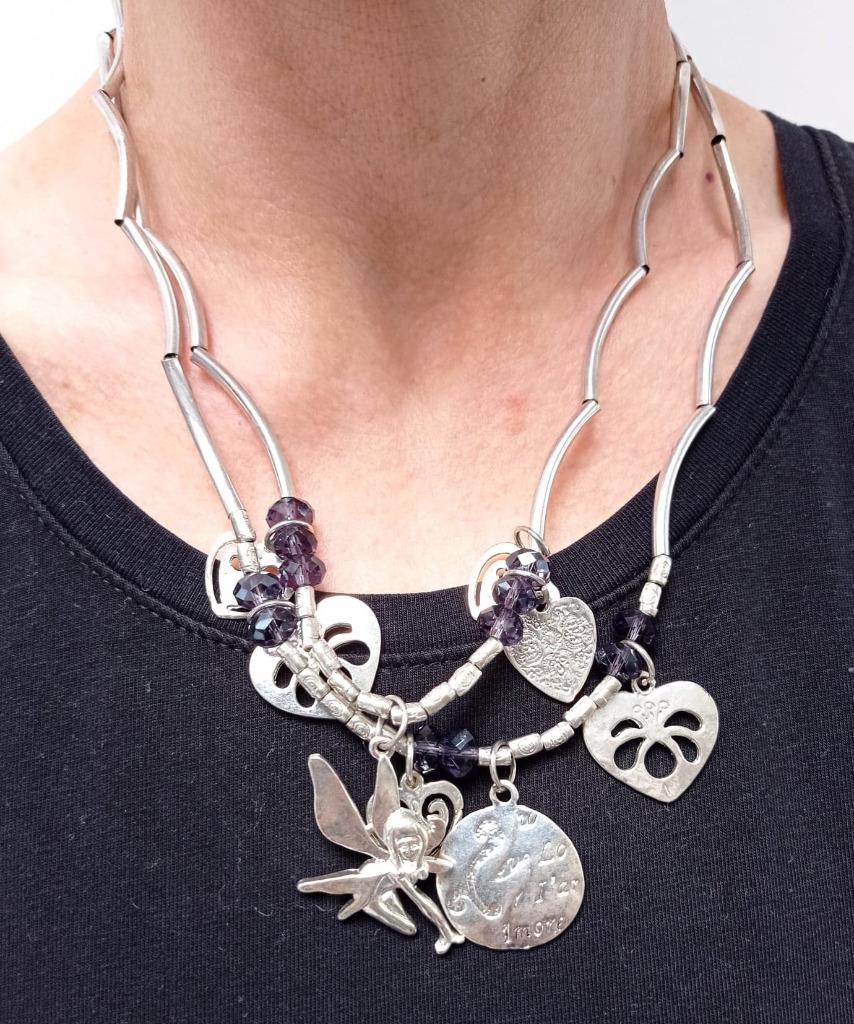 Heel mooie ketting met verschillende hangertjes (Elf), Ophalen of Verzenden, Zo goed als nieuw, Zilver, Met hanger