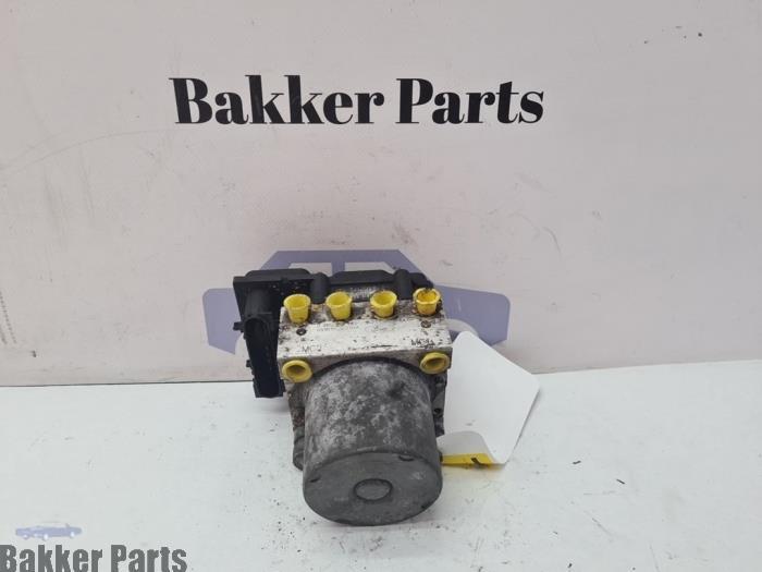 ABS Pomp van een Ford Mondeo, Gebruikt, -, -, Ford