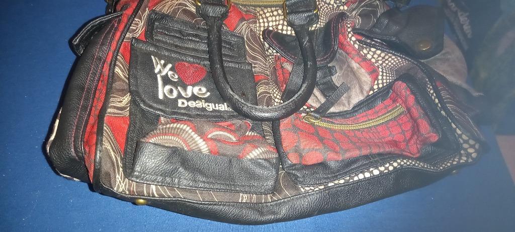 Sac à main desigual, Bijoux, Sacs & Beauté, Sacs | Sacs Femme, Enlèvement ou Envoi, Sac à main