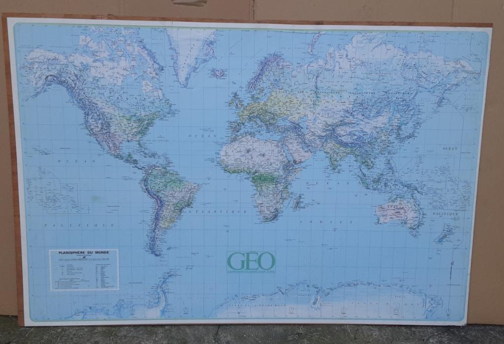 Carte du monde, Maison & Meubles, Enlèvement, Utilisé, 50 à 75 cm, Imprimé