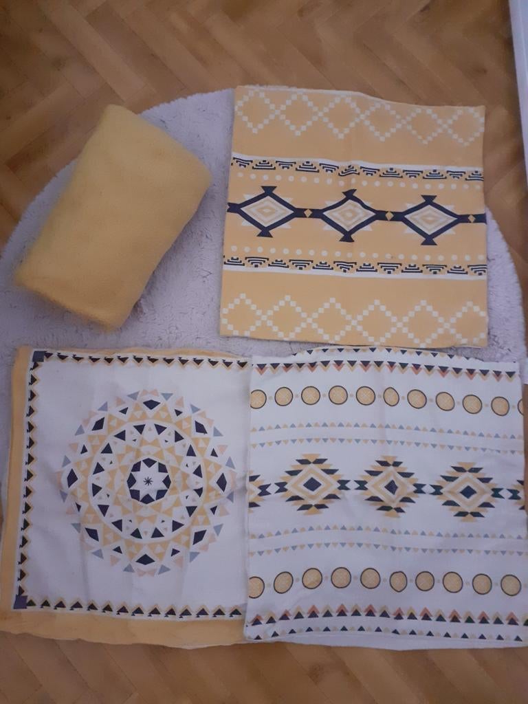 Housses de coussins, Enlèvement, Utilisé
