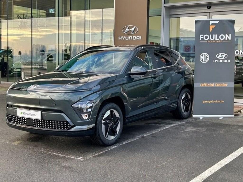 Hyundai Kona 65 KWh Feel 11kw OBC | ASK for B2B, Auto's, Automaat, Zwart, Elektrisch, 5 zetels
