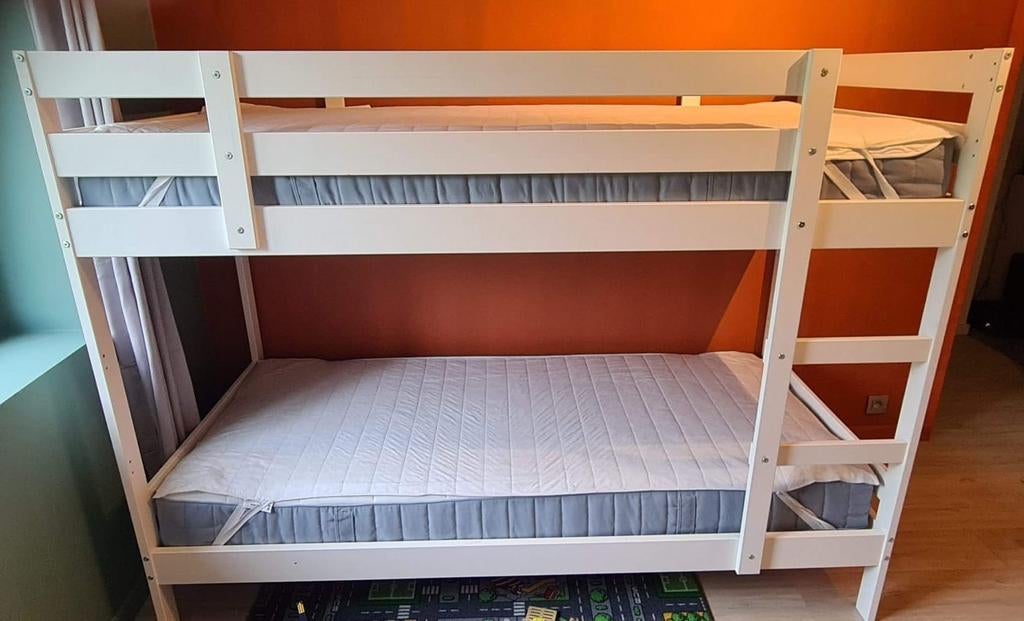 Stapelbed 90 x 200 cm in nieuwe staat, Ophalen, 200 cm, Stapelbed