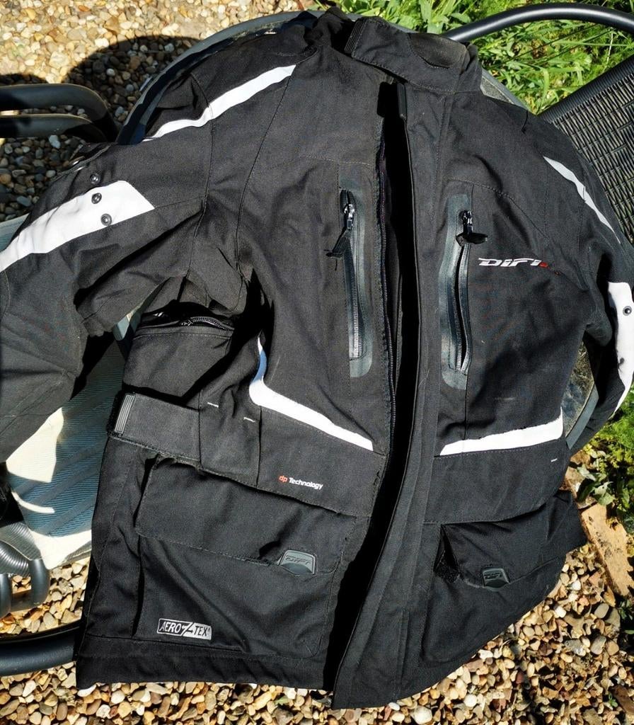 Motorjas Difi air TeX  maat Meduim zie beschrijving, Motoren, Kleding | Motorkleding, Jas | textiel, Dames, Heren, Kinderen, Tweedehands