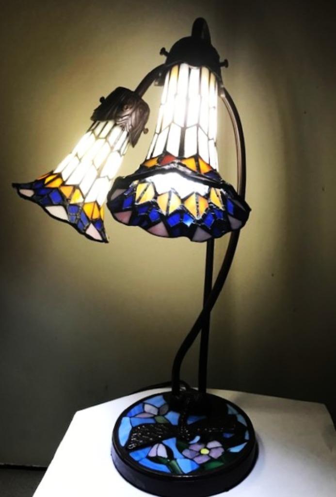 Tiffany Lelie lamp 2 lichts Meyda MuLighti-kleurig😍✨💑🎁🤗, Antiek en Kunst, Antiek | Verlichting, Ophalen of Verzenden