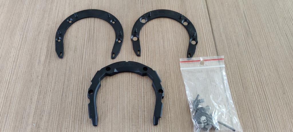 Sw motech tank ring pro Honda 7 screws, Enlèvement
