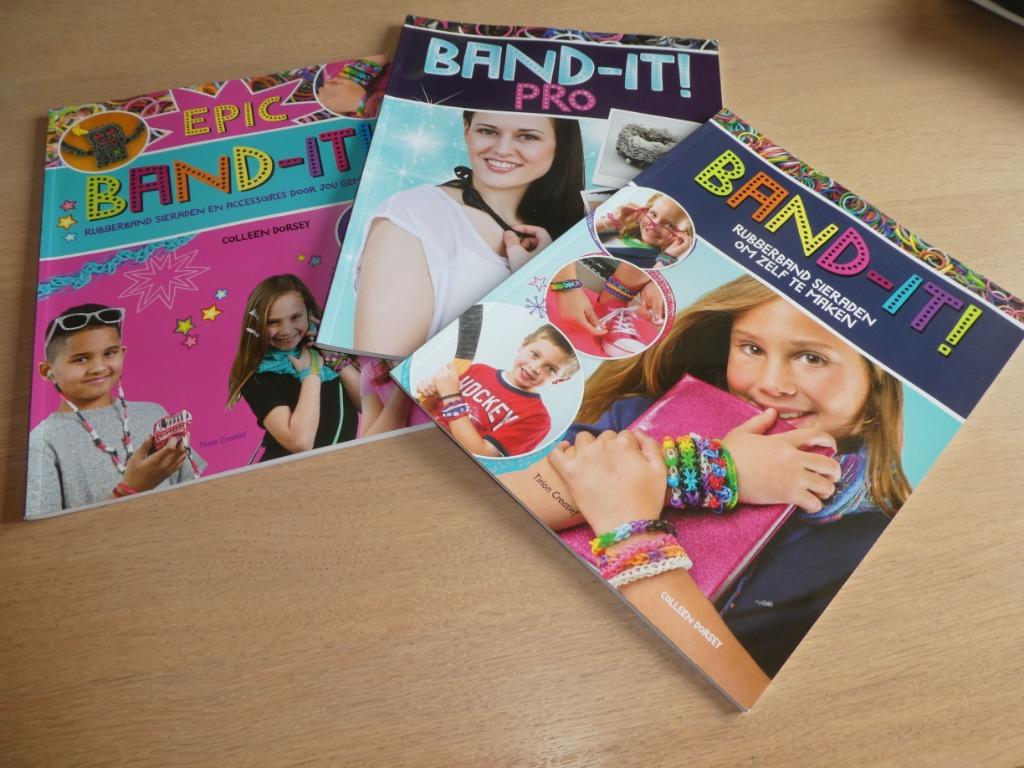 Band-it! 3 boeken voor loombanden, Enlèvement ou Envoi, Neuf, Autres sujets/thèmes, Convient aux enfants