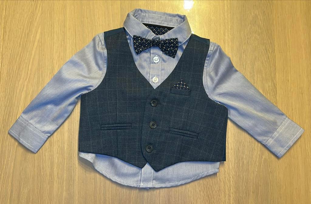 ️ ⚽️ Hemd met ondervest en strikje maat 74, Garçon, Enlèvement ou Envoi, Chemise ou Chemisier, Comme neuf