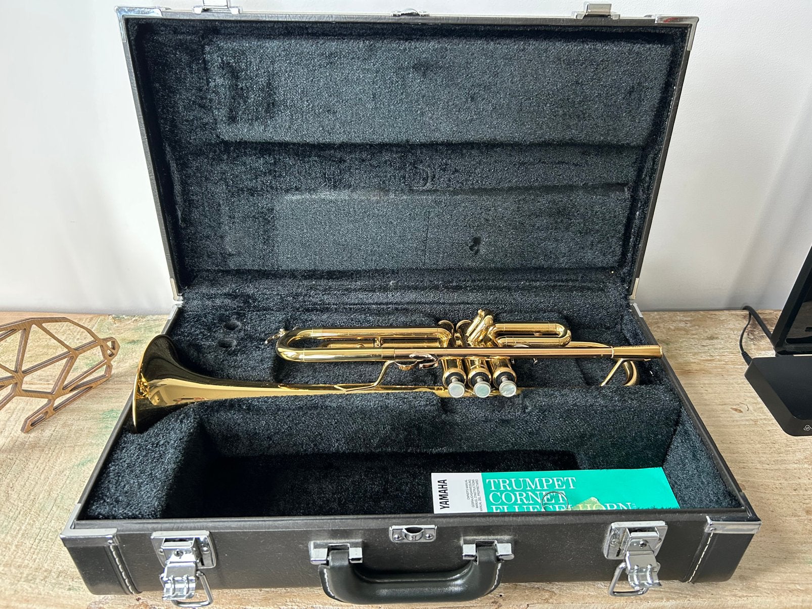 Yamaha 6310Z Bobby Shew Trompet, Ophalen of Verzenden, Gebruikt, Trompet in si bemol, Met koffer