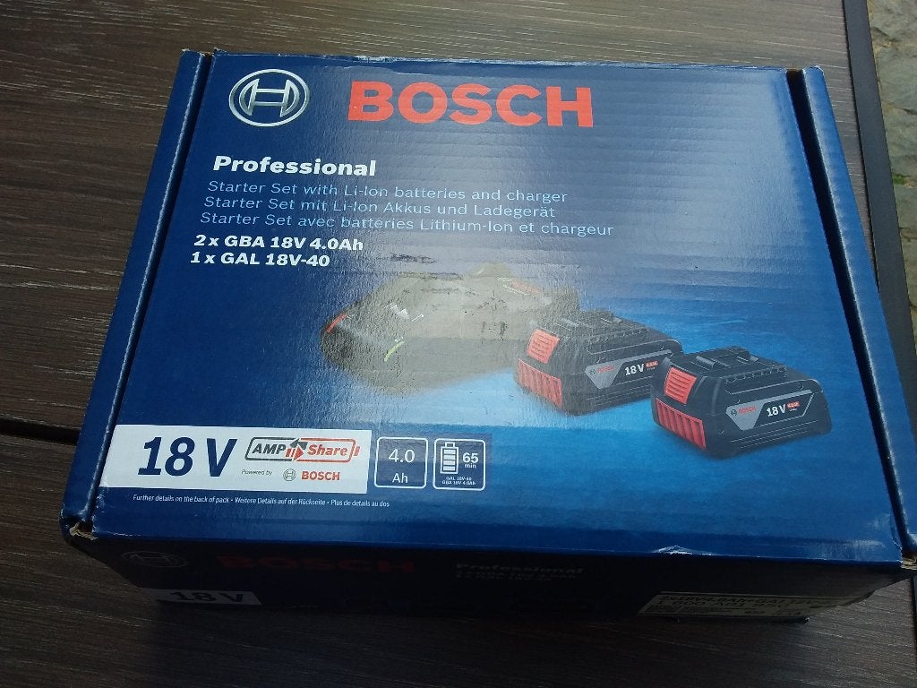 Bosch kit 18V chargeur + batteries, Bricolage & Construction, Enlèvement, Neuf, Autres types, Bosch