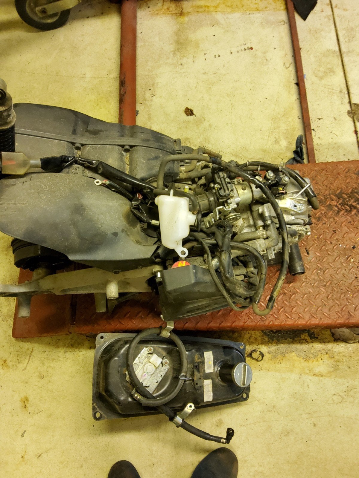 moteur et pieces scooter honda pcx 125