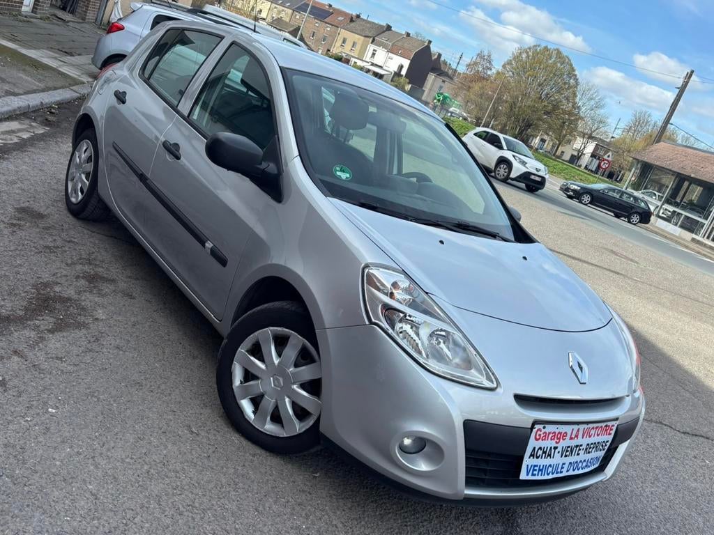Renault Clio 5 portes 2013 année 204000km 1.5d 0032478767323, Autos, Renault, Achat, Entreprise, Boîte manuelle, Autre carrosserie