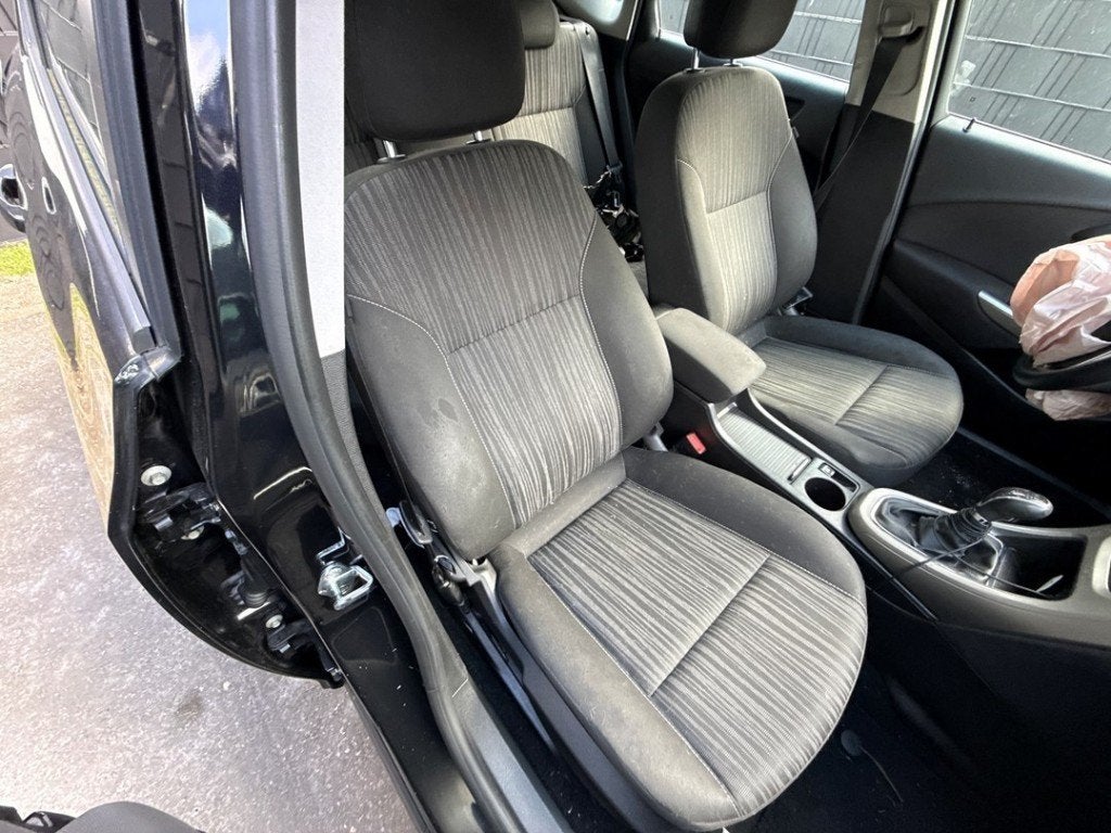 SIEGE AVANT DROIT ( PASSAGER ) Opel, Opel, Opel Automobile GmbH, Utilisé, Kontakt-opel@opel.com