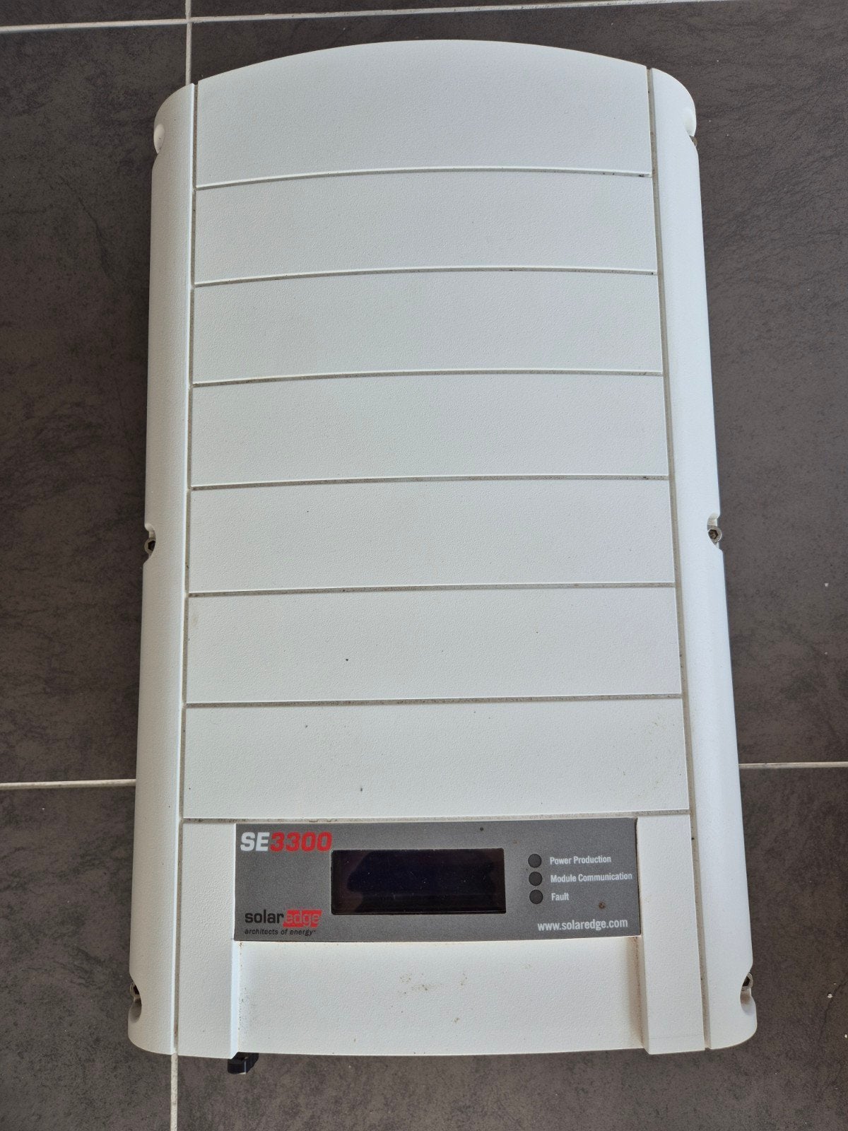 SolarEdge SE3300 omvormer, Ophalen
