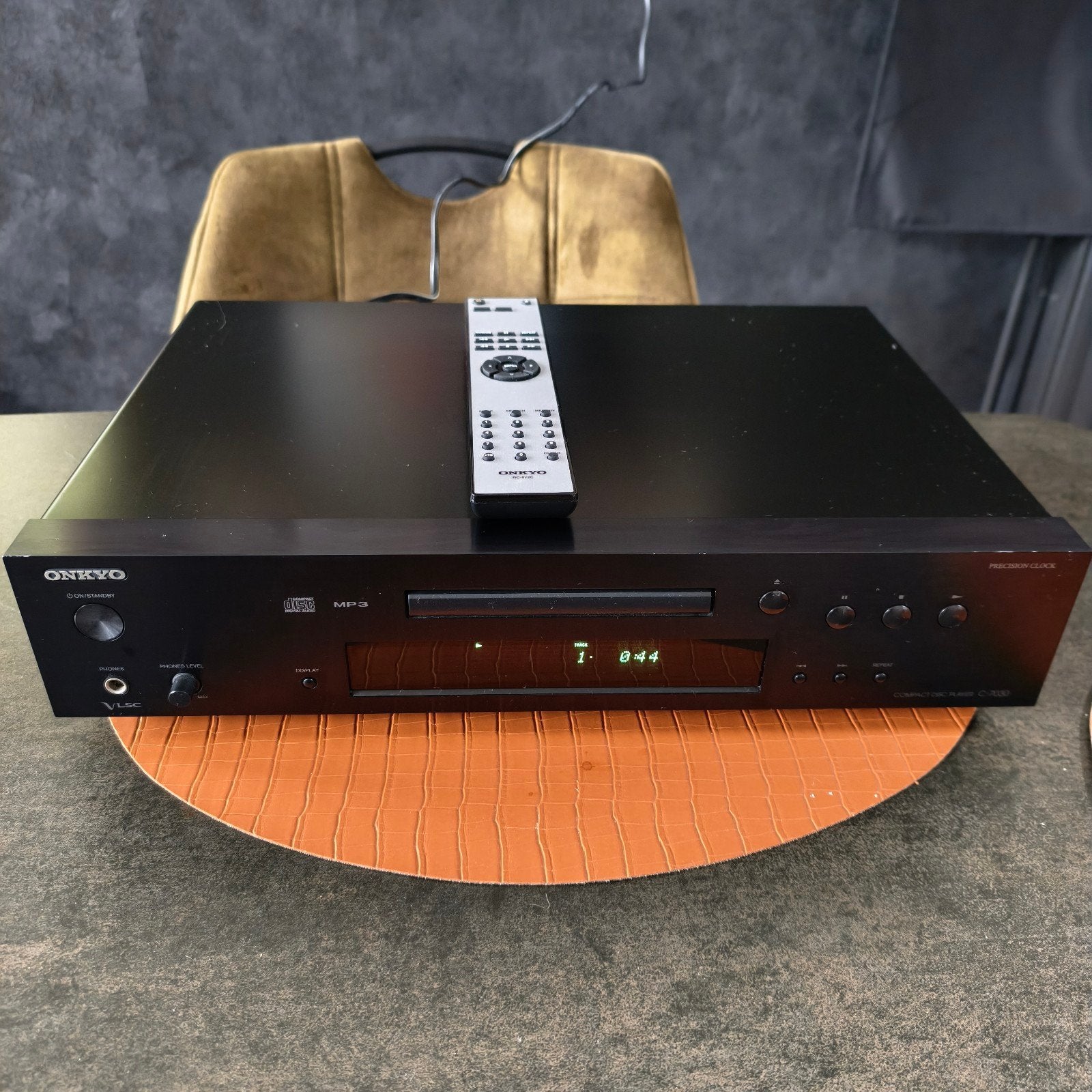 Onkyo Pioneer, Enlèvement, Onkyo