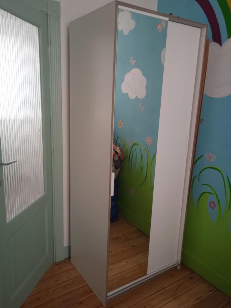 armoire penderie Ikea, Maison & Meubles, Armoires | Penderies & Garde-robes, Utilisé, 200 cm ou plus, 50 à 100 cm, 50 à 75 cm