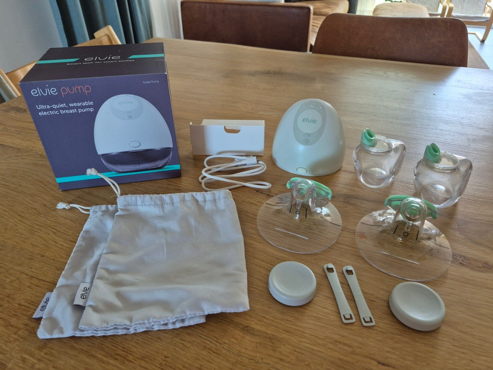 Elvie kolf single met accessoires - Heel goede staat, Kinderen en Baby's, Babyvoeding en Toebehoren, Ophalen of Verzenden, Elvie