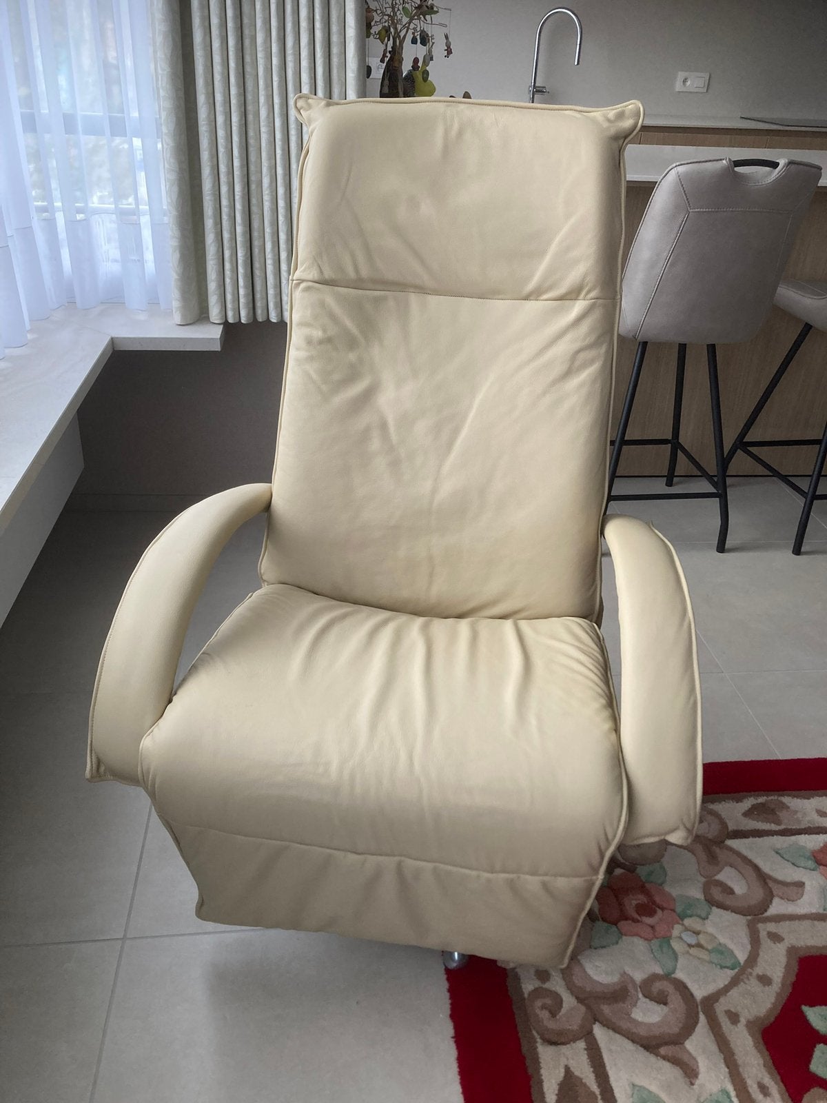 NIEUW overtrokken relax. Wegens plaatsgebrek; €1000 nu €200, Ophalen, Zo goed als nieuw