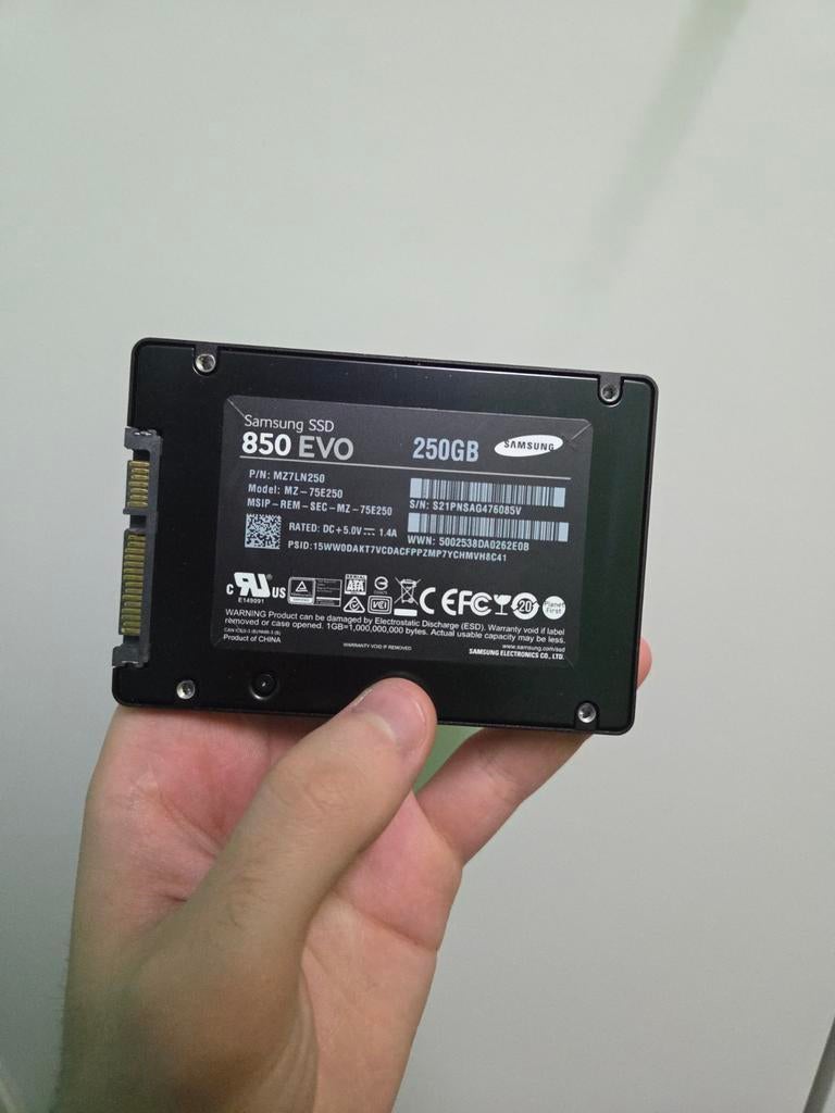 SSD Samsung 250 Go, Externe, Enlèvement, Samsung, Desktop