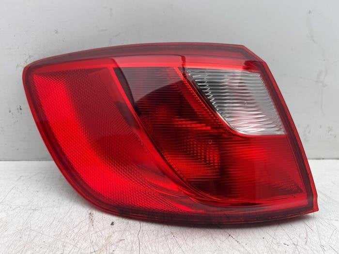 Feu arrière gauche d'un Seat Ibiza, -, 3 mois de garantie, Utilisé, -