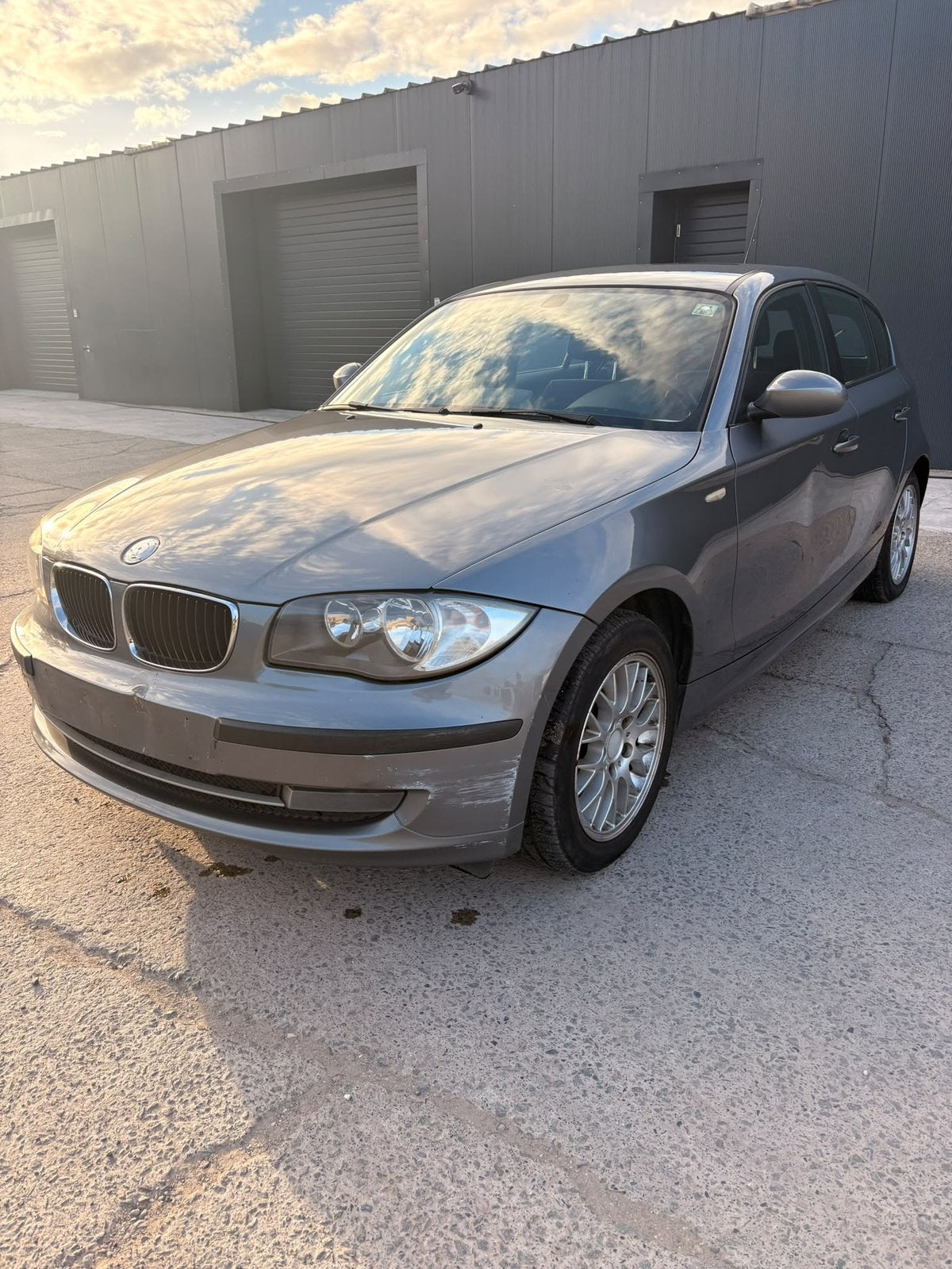 Bmw 118D - À vendre, Autos, Achat, Entreprise, Boîte manuelle, 5 portes