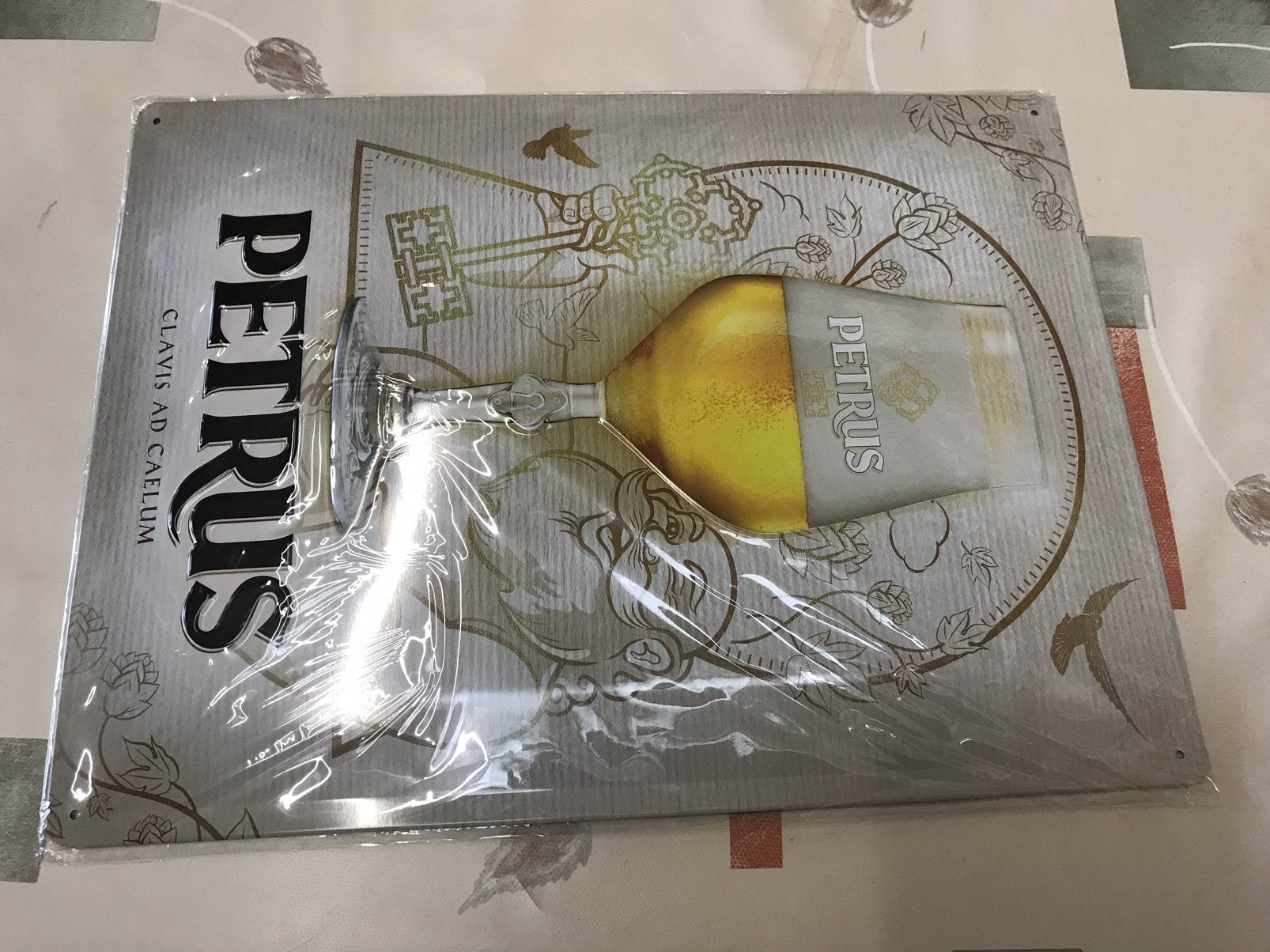 Panneau publicitaire pour bière Petrus en métal, Enlèvement ou Envoi, Comme neuf, Panneau publicitaire