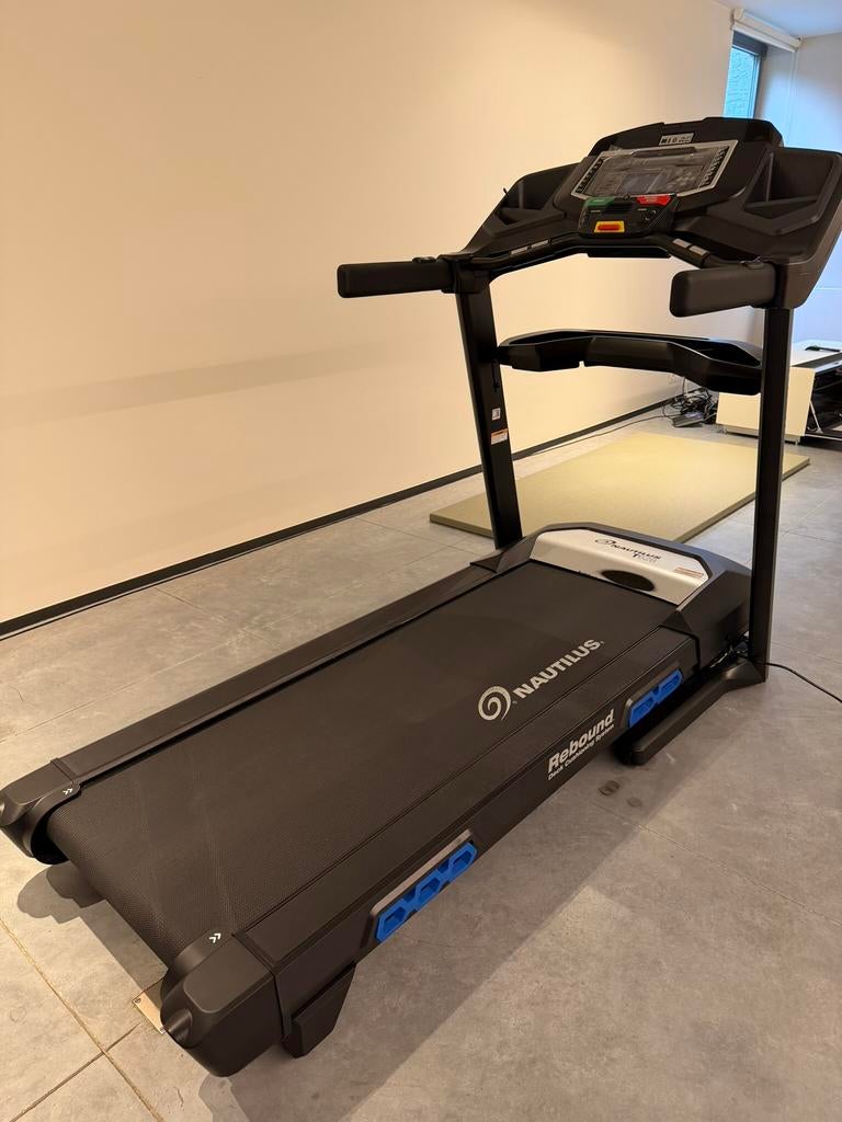 Nautilus T626 Loopband black plastick zit nog op scherm, Sport en Fitness, Fitnessmaterialen, Zo goed als nieuw, Ophalen