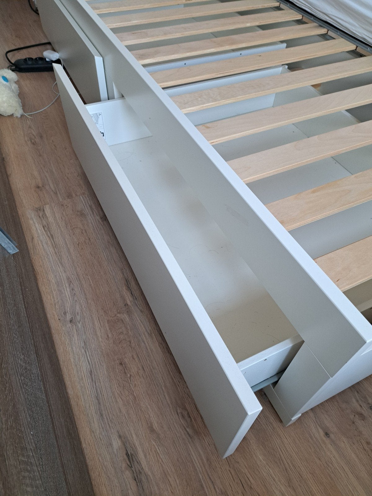 uitschuifbaar bed Ikea + 1 matras, Huis en Inrichting, Ophalen, Wit, 200 cm, 80 cm