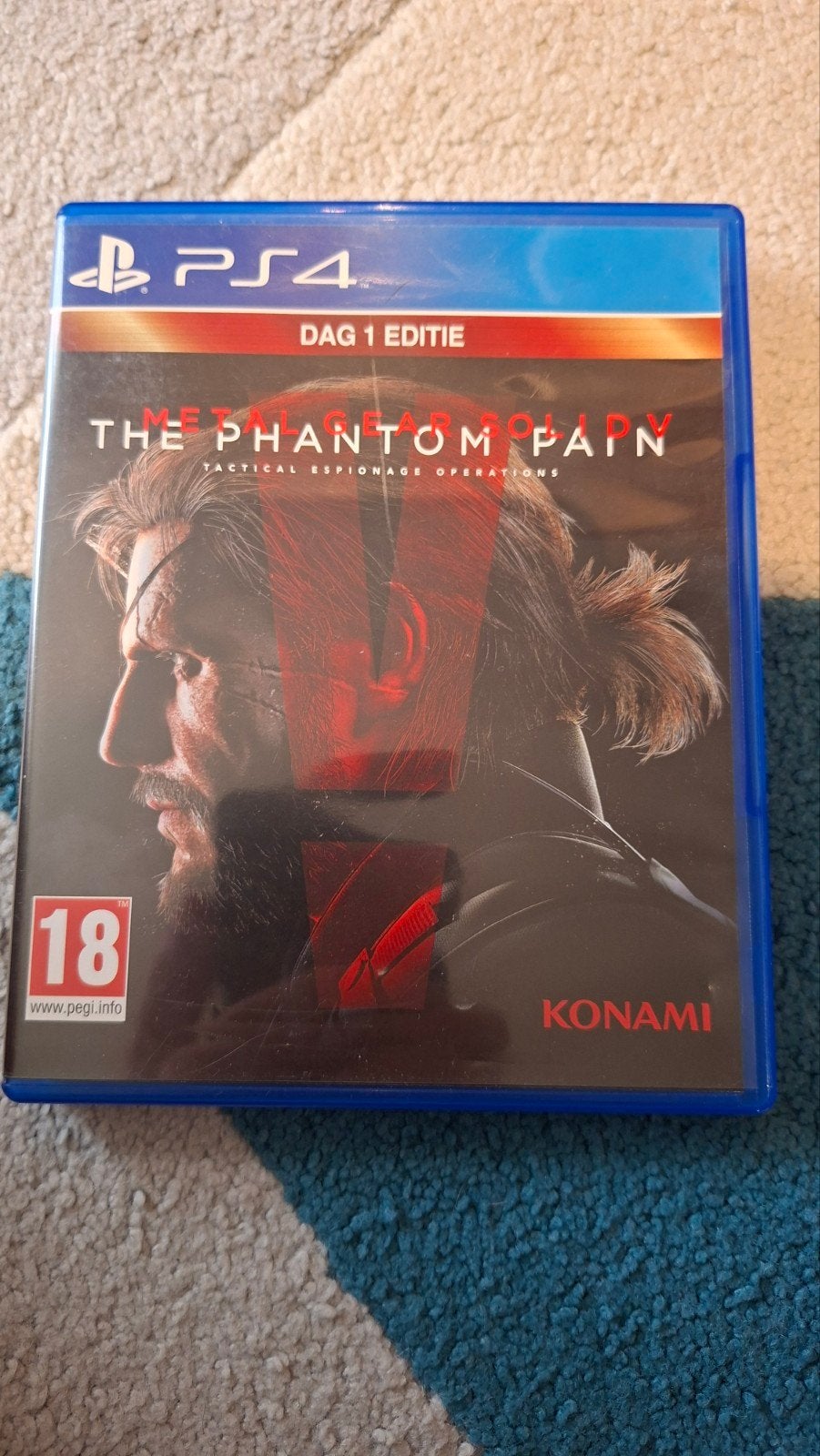 Metal Gear Solid V The Phantom Pain pour PS4, 1 joueur, À partir de 18 ans, Aventure et Action, Comme neuf