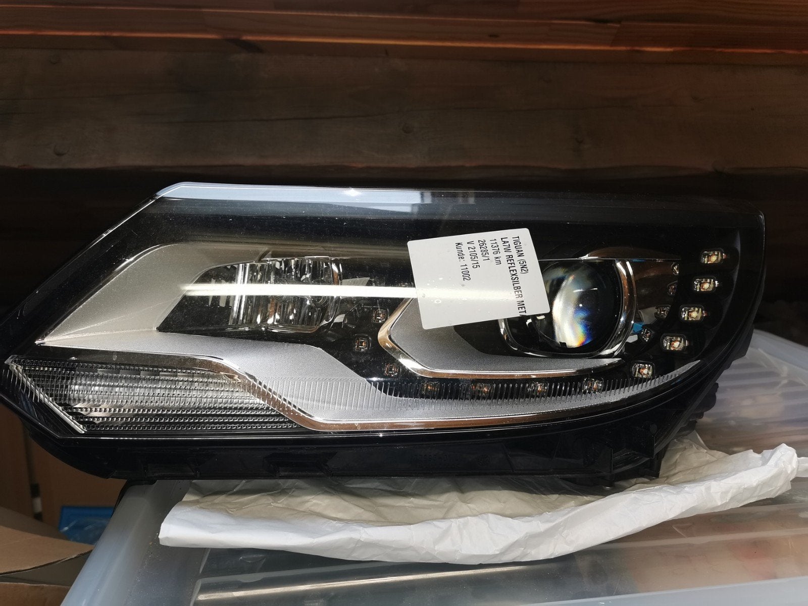phare xénon VW Tiguan 5N, Autos : Pièces & Accessoires, Enlèvement, Neuf