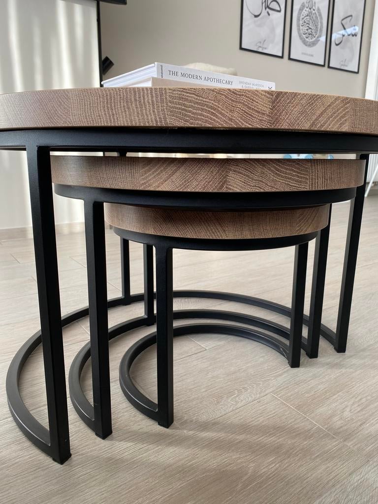 Salontafel (3tafeltjes in totaal), Ophalen, Zo goed als nieuw