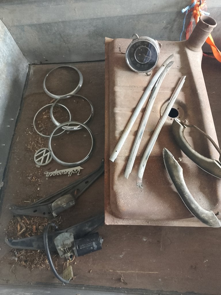 Pièces cox et karmann, Enlèvement, Volkswagen