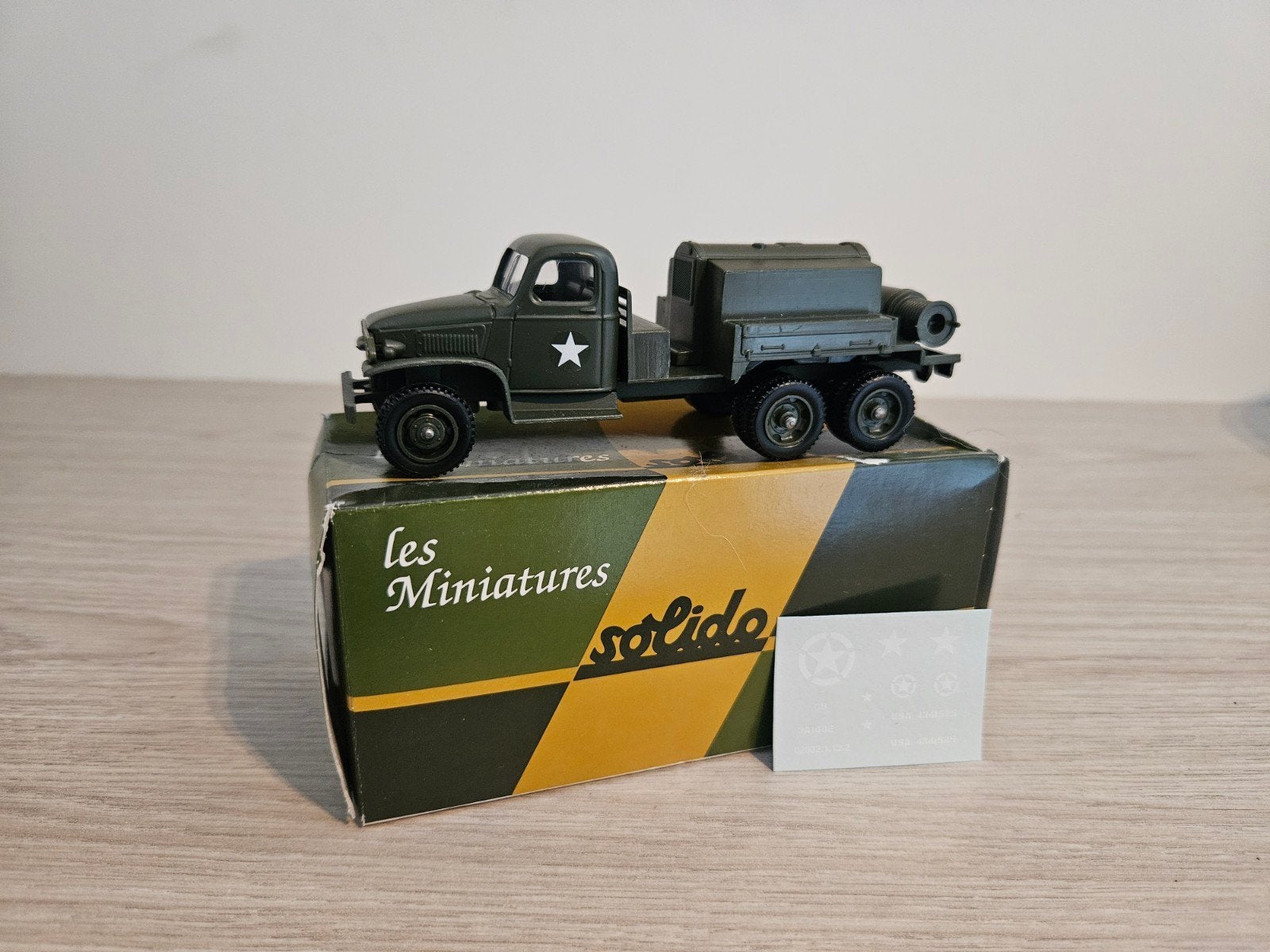 Solido. GMC carburant. 1/50, Enlèvement, Comme neuf, Bus ou Camion