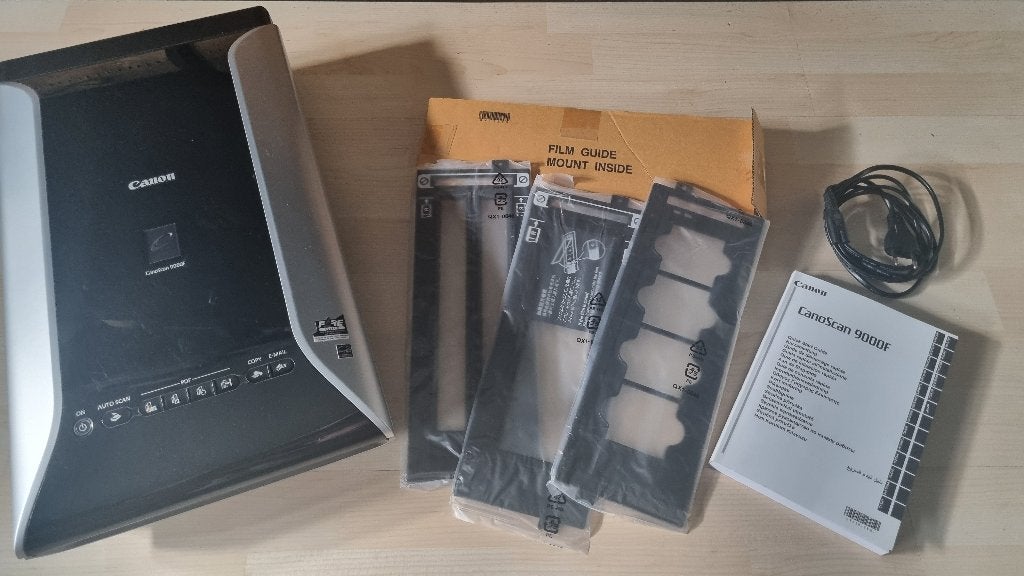 Canon CanoScan 9000F scanner, Informatique & Logiciels, MacOS, Canon, Scanner à plat, Enlèvement