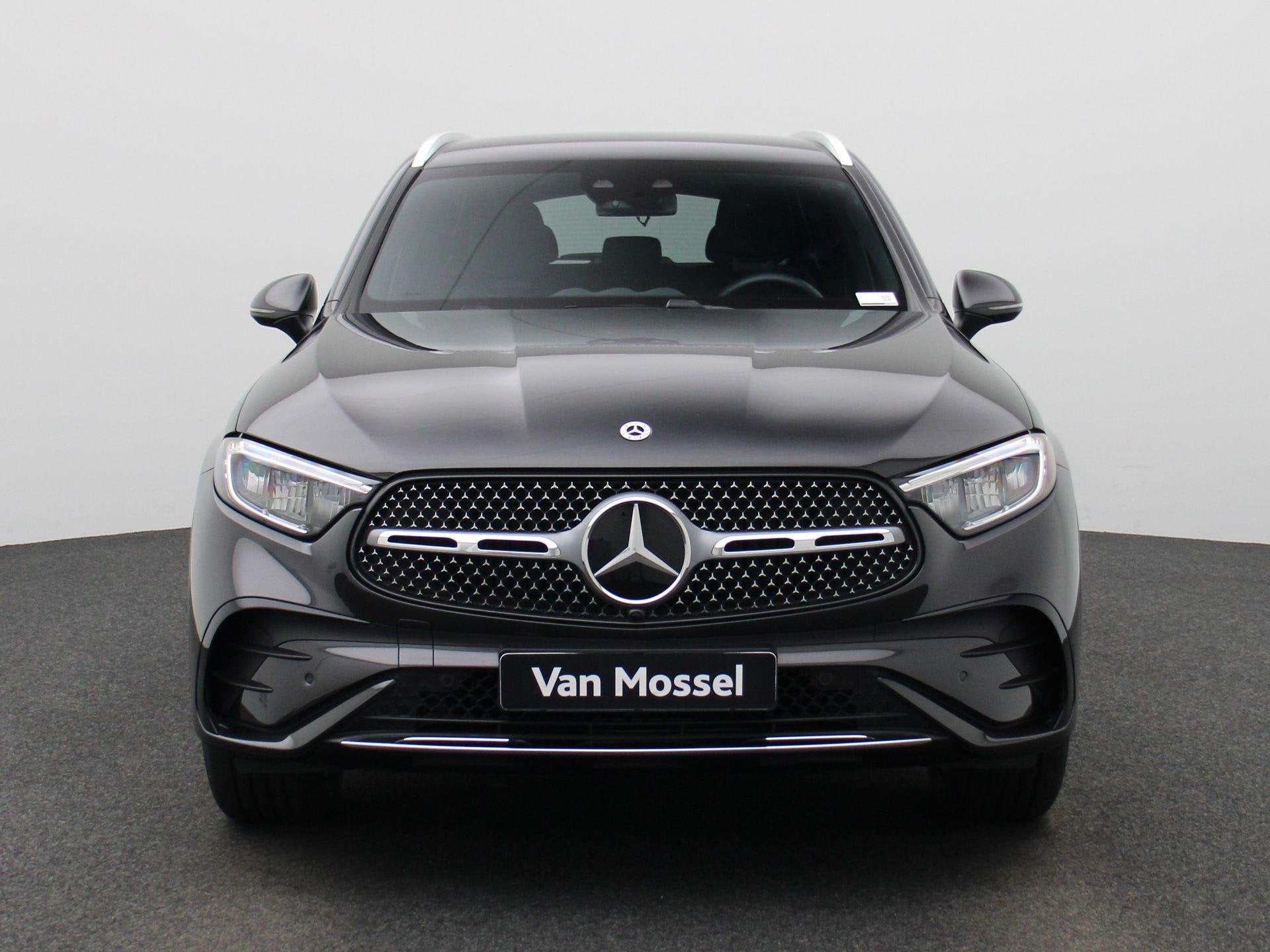 Mercedes-Benz GLC 300 D AMG Line + TREKHAAK + (automatique), Argent ou Gris, Achat, Euro 6, Entreprise