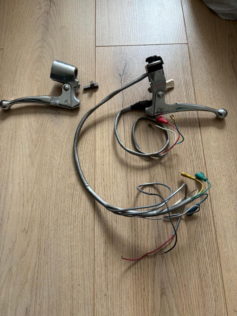 Motobecane, Fietsen en Brommers, Brommerhelmen, Ophalen of Verzenden, Nieuw