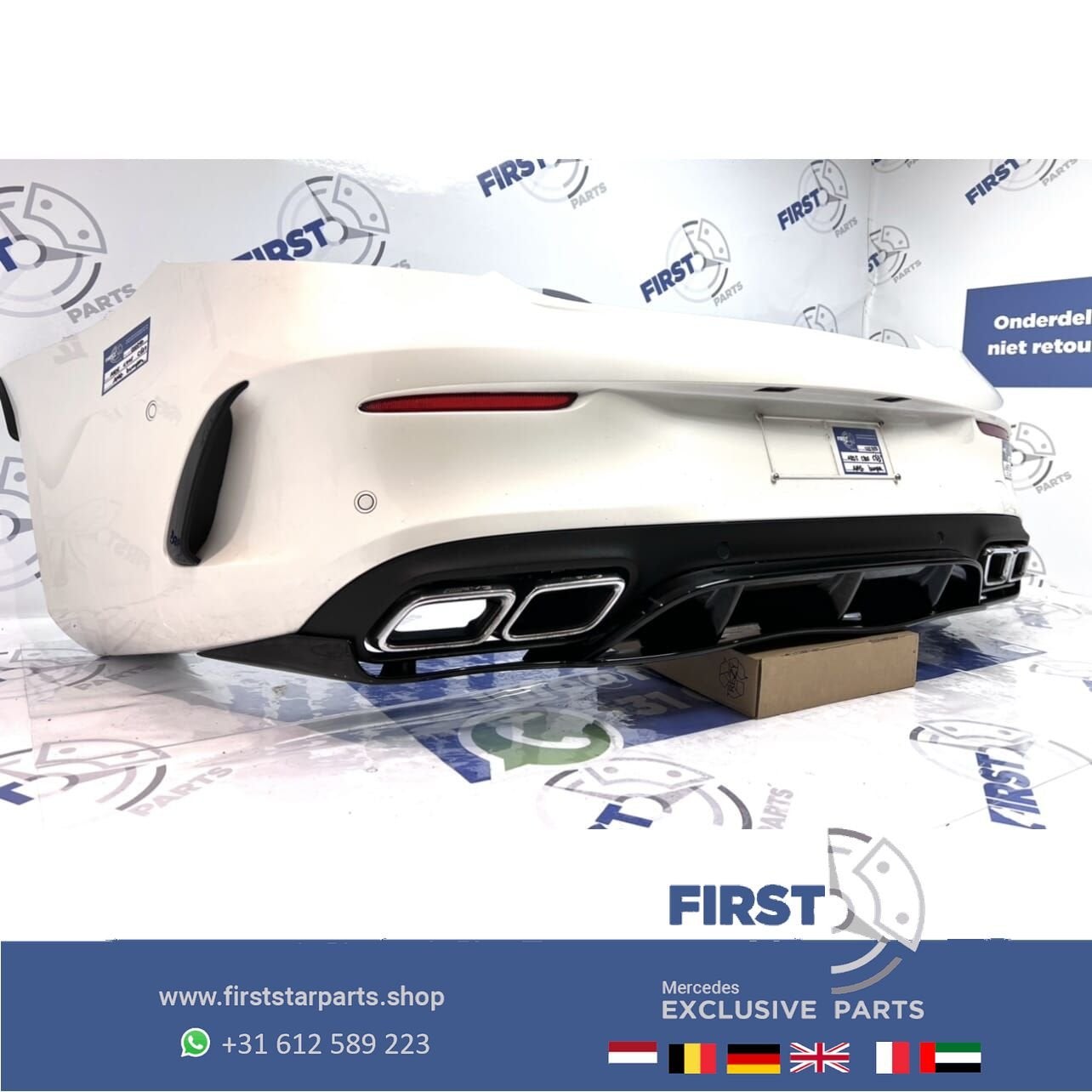 A205 C205 C63 C63S AMG ACHTERBUMPER COMPLEET PARELMOER WIT M, Arrière, Utilisé, -, -