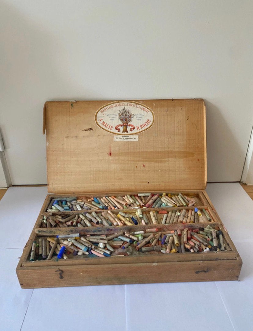 Pastelkrijt Henri Roché, Antiek en Kunst, Curiosa en Brocante, Ophalen