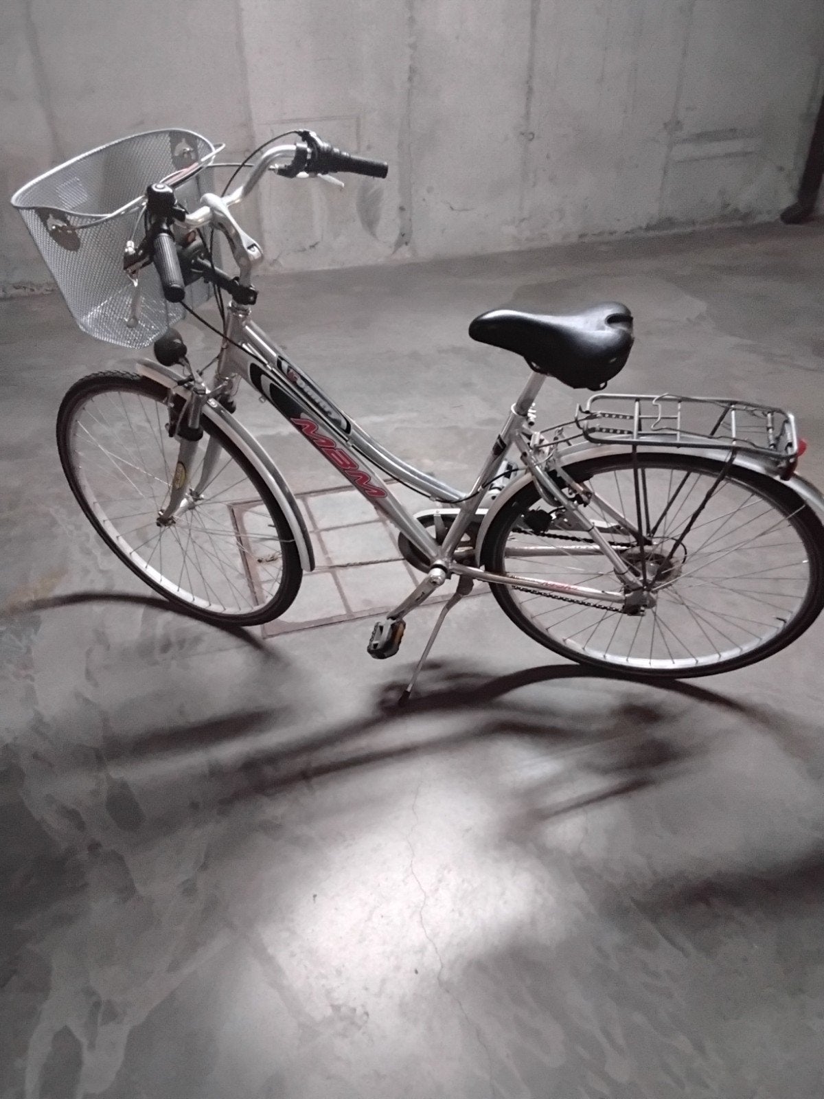 Damesfiets MBM Country, Ophalen, Zo goed als nieuw, Versnellingen