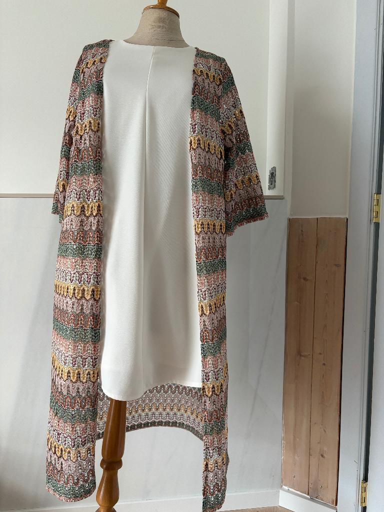Wit kleed met bijpassende vest, Ophalen of Verzenden, Zo goed als nieuw, Maat 36 (S), Wit