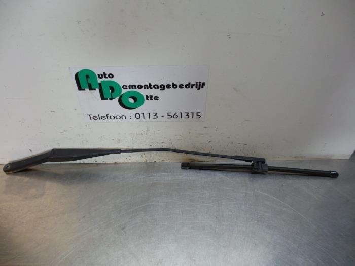 Bras essuie-glace avant d'un Ford Focus (Focus 04-), -, 3 mois de garantie, -, -