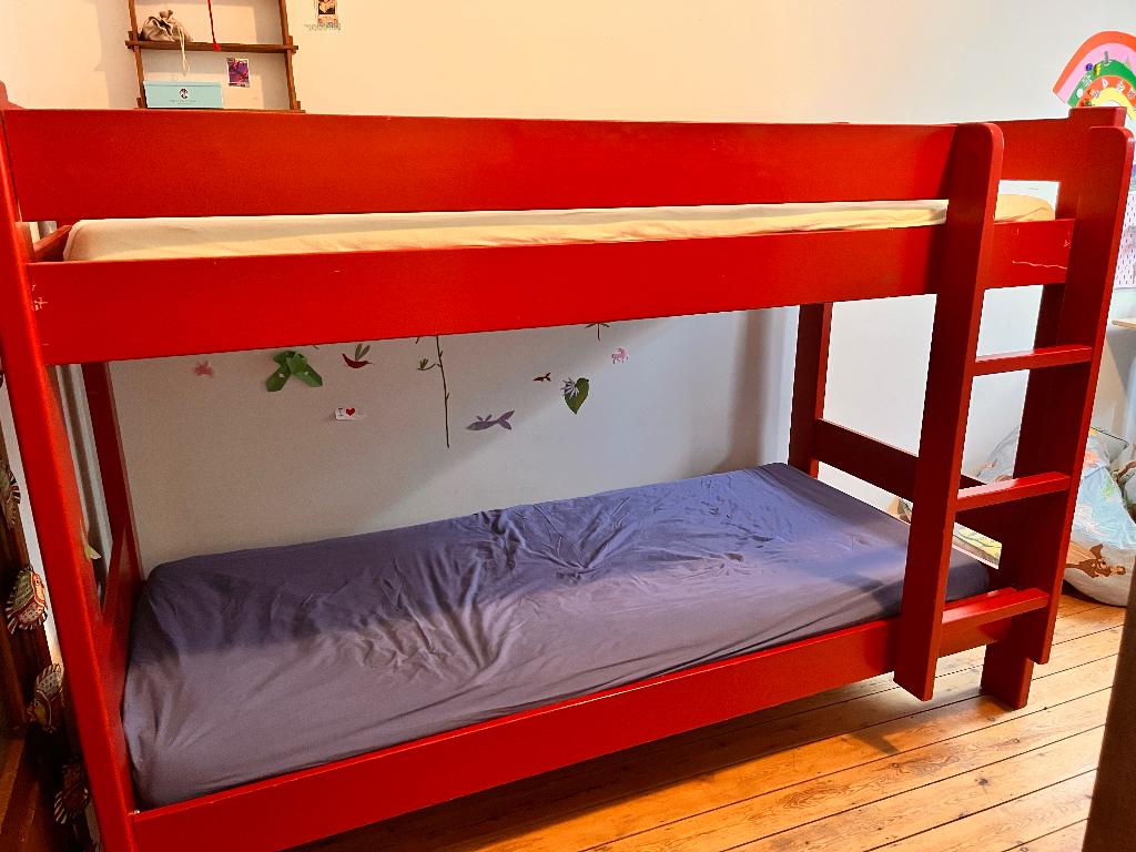 Rood stappelbed, Kinderen en Baby's, Kinderkamer | Bedden, Gebruikt, 180 cm of meer, 85 tot 100 cm, Hoogslaper of Stapelbed, Ophalen