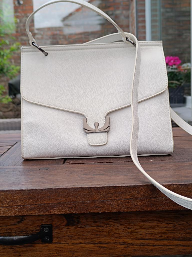 Nieuwe lederen witte handtas, Handtassen en Accessoires, Tassen | Damestassen, Nieuw, Handtas, Wit, Ophalen of Verzenden